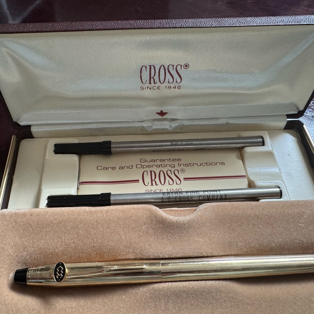 Vintage Cross 10 K gold filled rolling ball pen